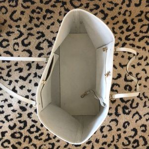 Michael Kors Bags - Michael Kors white tote Michael Kors Bags - Michael Kors white tote